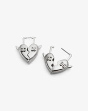 Load image into Gallery viewer, Heartbreaker earrings
