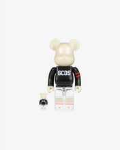 Load image into Gallery viewer, Medicom Toy Bearbrick 100% &amp; 400% Set GCDS - Black | GCDS
