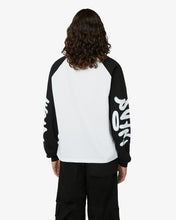 Load image into Gallery viewer, Gcds Graffiti Long Sleeves T-shirt | Men T-shirts Multicolor | GCDS®
