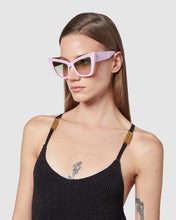 Load image into Gallery viewer, GD0026 Cat-eye sunglasses : Women Sunglasses  Pink  | GCDS

