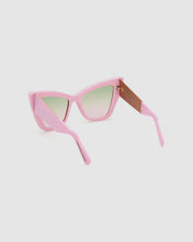Load image into Gallery viewer, GD0026 Cat-eye sunglasses : Women Sunglasses  Pink  | GCDS
