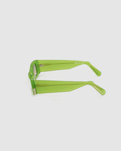 Load image into Gallery viewer, GD0020 Rectangular sunglasses : Unisex Sunglasses Green  | GCDS
