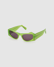 Load image into Gallery viewer, GD0022 Cat-eye sunglasses : Unisex Sunglasses Green  | GCDS
