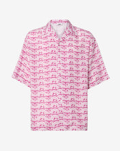 Load image into Gallery viewer, Waved Logo Print Bowling Shirt | Men Shirts Fuchsia | GCDS Spring/Summer 2023
