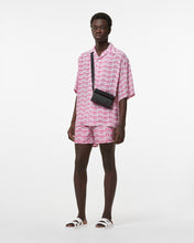 Load image into Gallery viewer, Waved Logo Print Bowling Shirt | Men Shirts Fuchsia | GCDS Spring/Summer 2023
