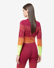 Load image into Gallery viewer, Lurex Degradé Cropped Sweater | Women Knitwear Fuchsia | GCDS Spring/Summer 2023
